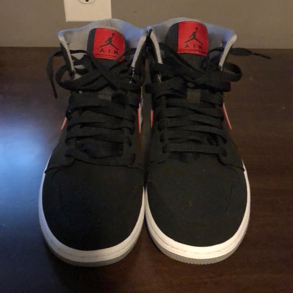 Jordan 1 - Picture 3 of 4